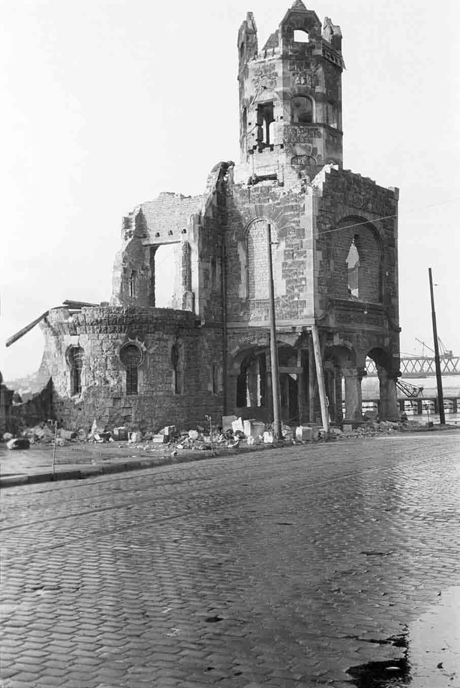 Düssel-Schlösschen Ruine