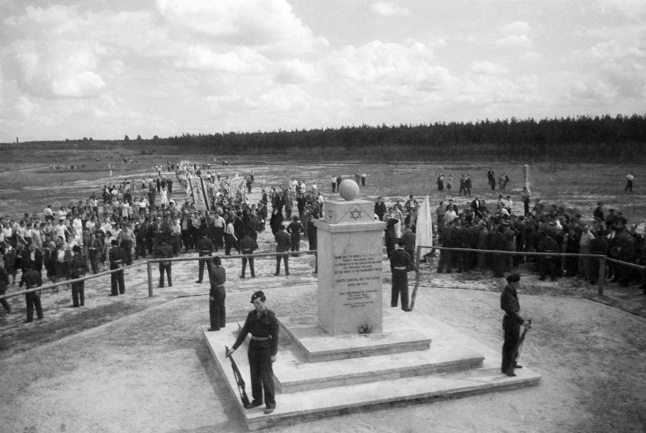 Mahnmal im ehemaligen KZ Bergen-Belsen