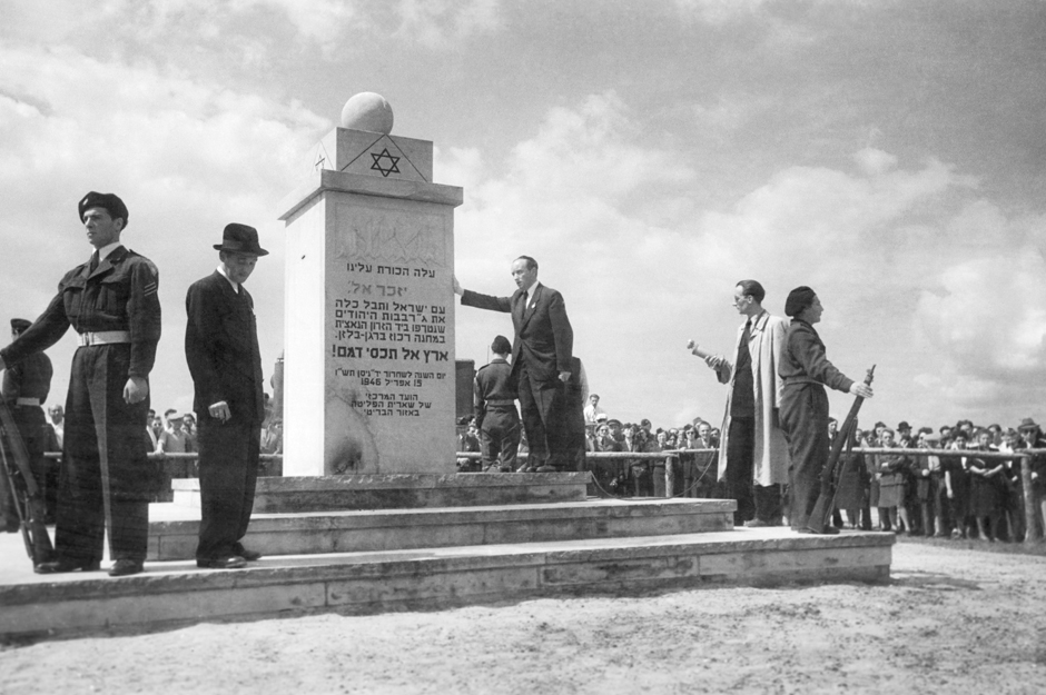 Mahnmal im ehemaligen KZ Bergen-Belsen