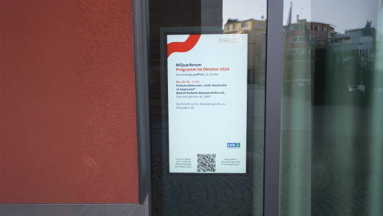 Foto vom Bildschirm mit QR-Code
