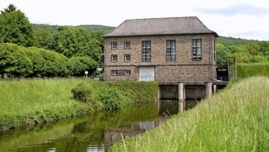 Das Wasserkraftwerk Ehreshoven 1 in Loope